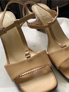 Neutral Tan T-Strap Block Heel Sandals
